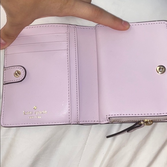 Kate Spade wallet - Picture 3 of 6